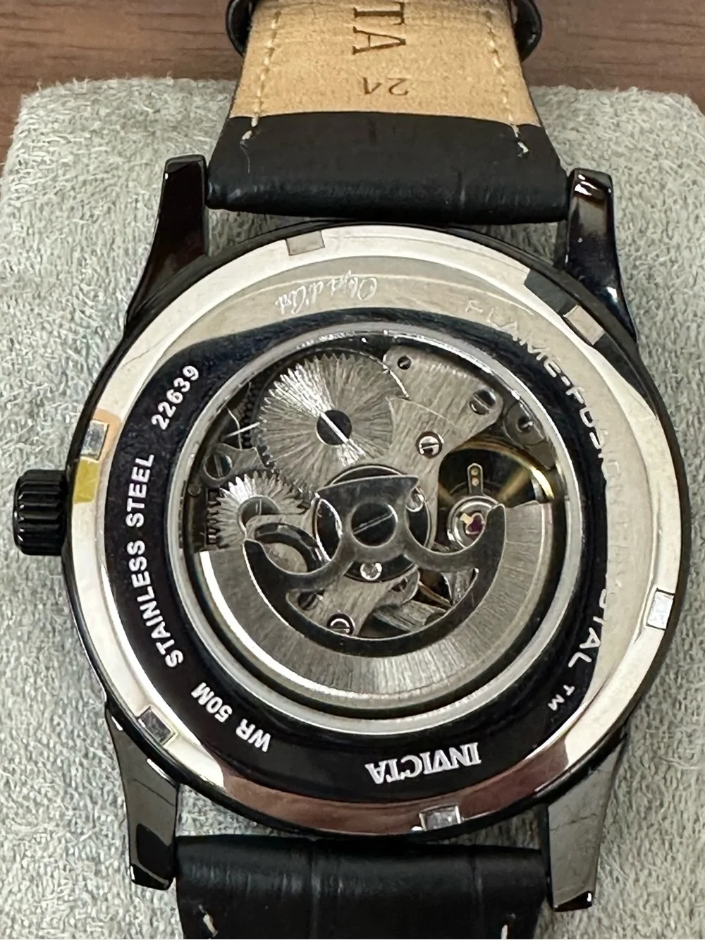 Like New Invicta 22639 Automatic Objet D Art Mens Watch 42mm